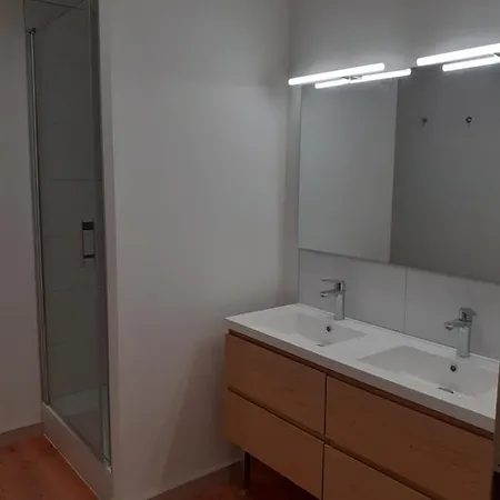 La Maison Np Panzió Tarbes