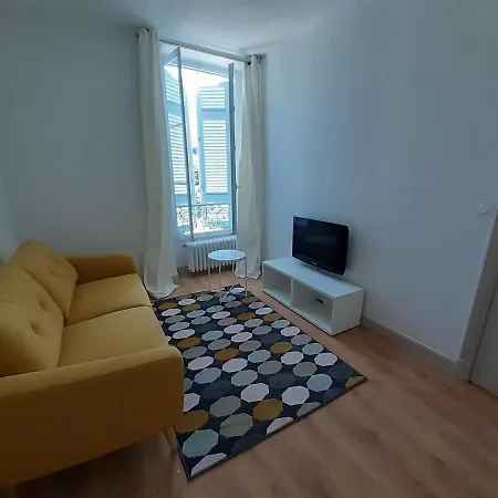 Panzió La Maison Np Tarbes