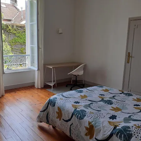 Bed & Breakfast La Maison Np Tarbes